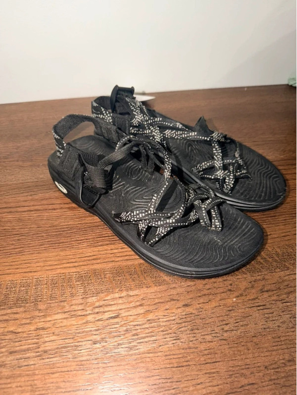 Chaco’s Women's ZX/2 Dual Adjustable Straps Classic Sandal Size 8